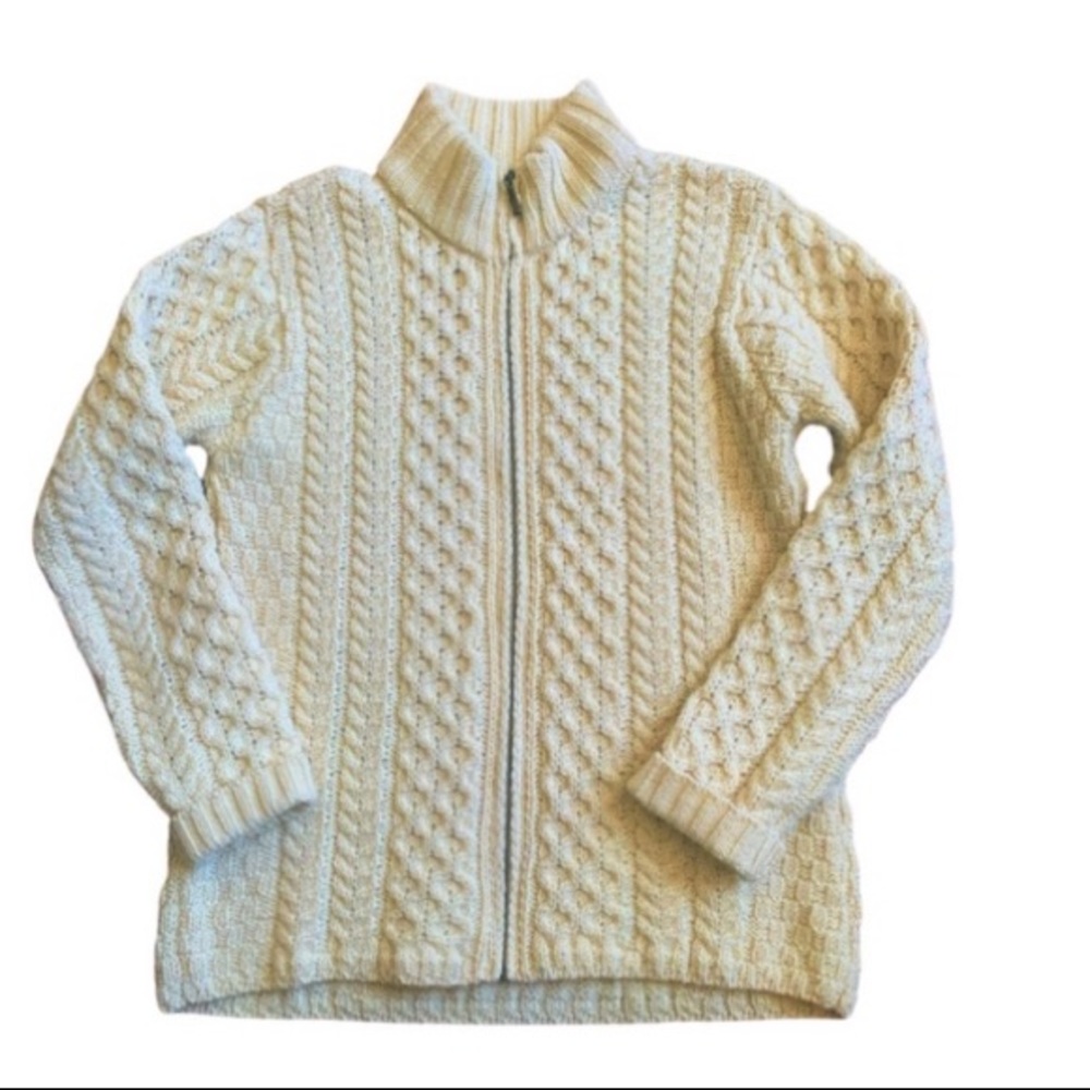 Inis Craft 100% wool Sweater